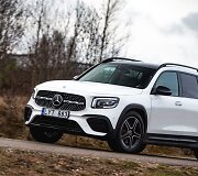 Naujasis &bdquo;Mercedes-Benz GLB&ldquo; visureigis