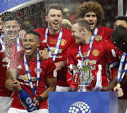 &bdquo;Manchester United&ldquo; Anglijos Lygos taurės finale įveikė &bdquo;Southampton&ldquo;