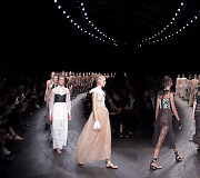 &bdquo;Valentino&ldquo; 2016 m. pavasario-vasaros kolekcija