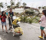 Taifūnas Haiyan Filipinuose nusiaubė Taklobano miestą 