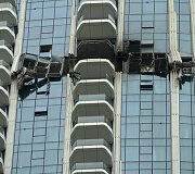 Dubajaus finansų rajoną atakavo dronas