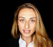 Victoria Ishai i&scaron; Izraelio &bdquo;Atvykome į Kanadą, nes tai ypač saugi &scaron;alis, nereikia bijoti, kad vaikai nesugrį&scaron; i&scaron; mokyklos.&ldquo;