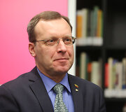Naglis Puteikis
