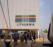 Lietuvos paviljonas ir la&scaron;as