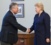 Aleksandras Kvasnevskis ir Dalia Grybauskaitė 