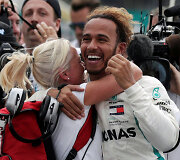 Lewisas Hamiltonas Meksikos GP užsitikrino jau penktą F1 čempiono titulą