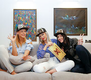  &bdquo;Queens of Roses&ldquo;