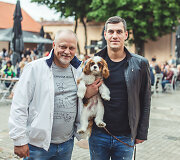Gytis Pa&scaron;kevičius ir Justinas Jankevičius su augintiniu Čiupkumi