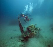 Narai tyrinėja 1944 metais nuskendusį JAV naikintuvą-bombone&scaron;į &bdquo;P47 Thunderbolt&ldquo;