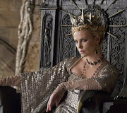Charlize Theron filme &bdquo;Snieguolė ir medžiotojas&ldquo;
