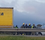 Vilniaus rajone susidūrė vilkikas ir BMW