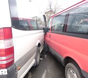 Avarija Sukilėlių prospekto ir Tvirtovės alėjos sankryžoje