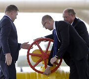 Robertas Fico, Arsenijus Jaceniukas ir Klaus-Dieteris Borchardtas