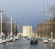 Sekmadienį Vilniuje - balta, balta. Nosis kutena žvarbus vėjas.