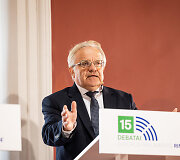 Vytautas Radžvilas