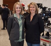 Žurnalistė Sacha Pfeiffer ir ją filme &bdquo;Sensacija&ldquo; įkūnijusi aktorė Rachel McAdams