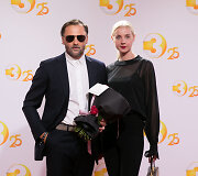 Mantas Petru&scaron;kevičius su drauge