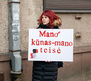 Prie Lenkijos ambasados &ndash; akcija prie&scaron; abortų uždraudimą