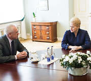 Valerijus Žovtenko ir Dalia Grybauskaitė 