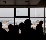Įsigaliojo nauja rankinio &bdquo;Ryanair&ldquo; bagažo gabenimo tvarka