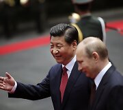 Kinijos prezidentas Xi Jinpingas ir Rusijos prezidentas Vladimiras Putinas