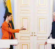 Viktorija Čmilytė-Nielsen, Gitanas Nausėda