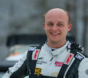 Lietuvių WRC komanda serviso zonoje