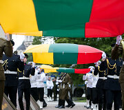 Valstybės vėliavos pakelimo ceremonija