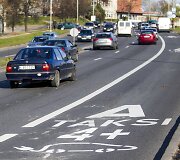 Vilniaus gatvėse padaugėjo vie&scaron;ajam transportui skirtų eismo juostų.