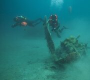 Narai tyrinėja 1944 metais nuskendusį JAV naikintuvą-bombone&scaron;į &bdquo;P47 Thunderbolt&ldquo;