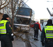 Autobuso avarija ties Mindaugo ir Punsko gatvių sankryža, Vilniuje