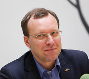 Naglis Puteikis