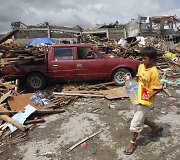 Filipinų Taklobano miestas, nusiaubtas taifūno Haiyan