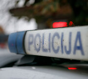 Policijos priemonė prie pėsčiųjų perėjų