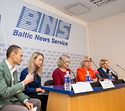 Įrankio &bdquo;S.M.A.R.T. tėvystė&ldquo; pristatymas