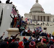 D.Trumpo &scaron;alininkų protestas