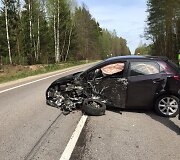 &bdquo;Mazda&ldquo; įvykio vietoje