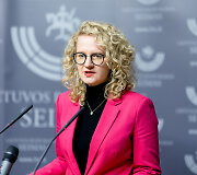 Au&scaron;rinė Armonaitė