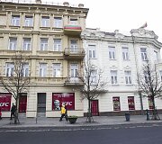 Gedimino prospekte vietoje &bdquo;Literatų svetainės&ldquo; atsidarys KFC