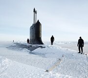 Nykstantis Arkties ledas