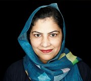 Nasira Ahmad i&scaron; Lahorės, Pakistano &bdquo;Tai labai taiki &scaron;alis, čia mes esame laisvi, turime religijos laisvę. Namie to neturėjome, o čia esame saugūs, esame ramūs ir turime teises.&ldquo;
