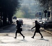 Vilnius paniręs į melsvą rūką