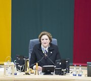 Seimas baigė rudens sesiją, sugiedojo himną ir i&scaron;siskirstė &scaron;vęsti &scaron;venčių.