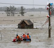 Vietname siaučia smarkus taifūnas Doksuri