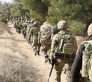 Turkija tęsia puolimą prie&scaron; kurdų kovotojus Sirijoje
