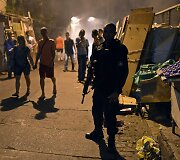 Rio de Žaneire įsiplieskė audringi protestai