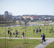Saulėta sekmadienio popietė Vilniaus centre