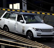 I&scaron; laivo &bdquo;Hoegh Osaka&ldquo; i&scaron;varomas automobilis
