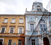 Nuo 1995 metų stovyklose gyvenantys bosnių pabėgėliai dėl savo bėdų kaltina valdžią