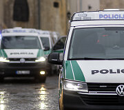 Policijos pareigūnams perduoti nauji  tarnybiniai automobiliai